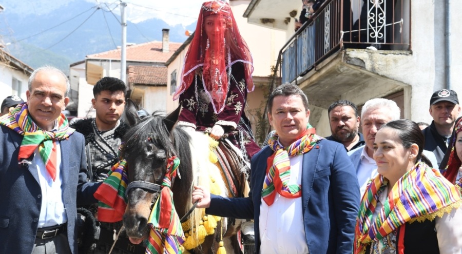 Asırlık Köy Düğünü Fetih Etkinlikleri'nde Hayat Buldu