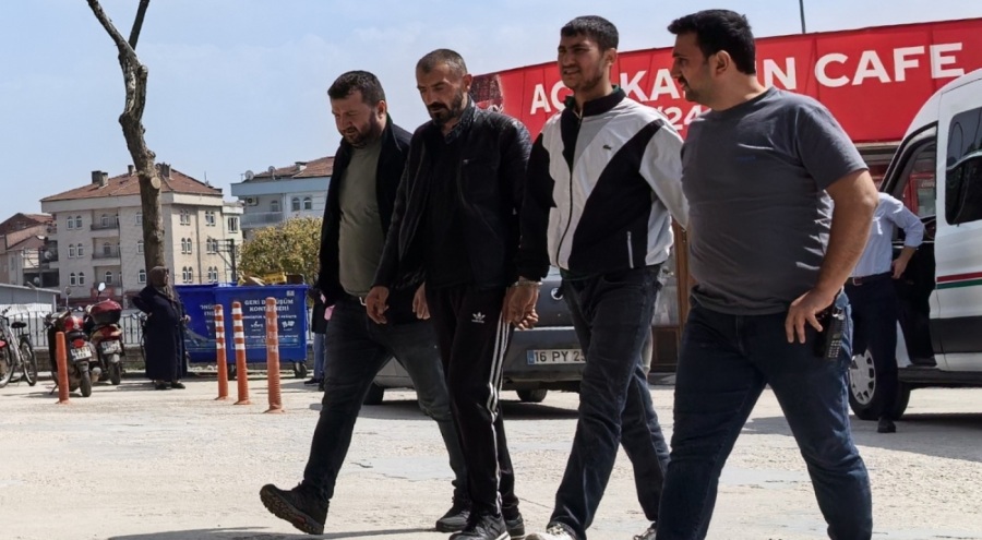 Cinayet ve hırsızlıktan aranan şüpheliler yakalandı