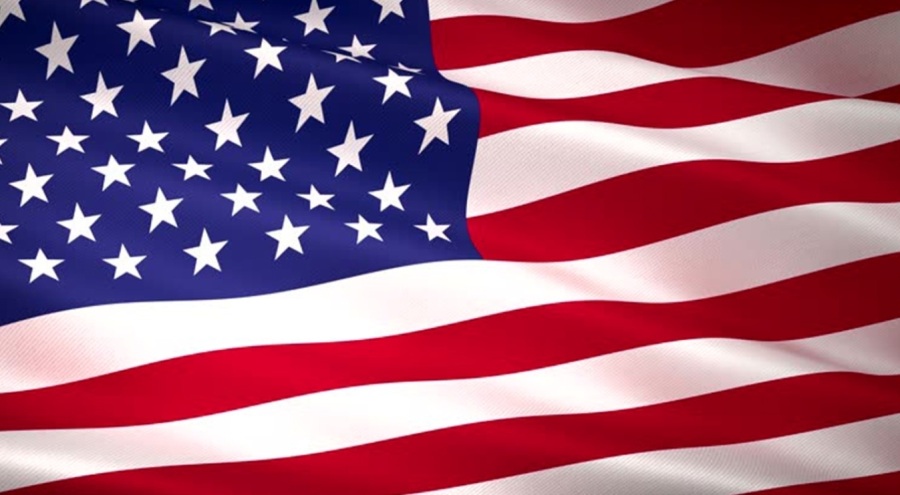 ABD'ye ait savaş jeti, uçak gemisinden denize düştü