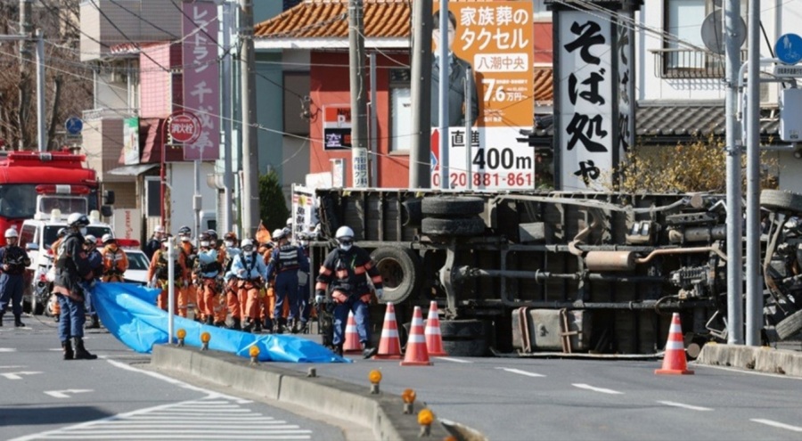Japonya'da kamyonetiyle çukura düşen sürücünün cansız bedenine 3 ay sonra ulaşıldı