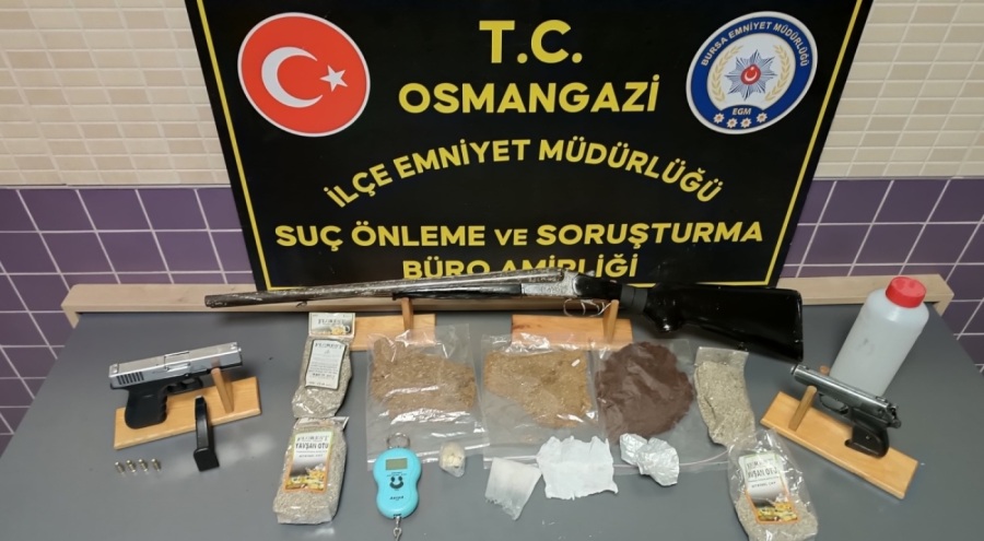 Bursa'da uyuşturucu tacirlerine geçit yok