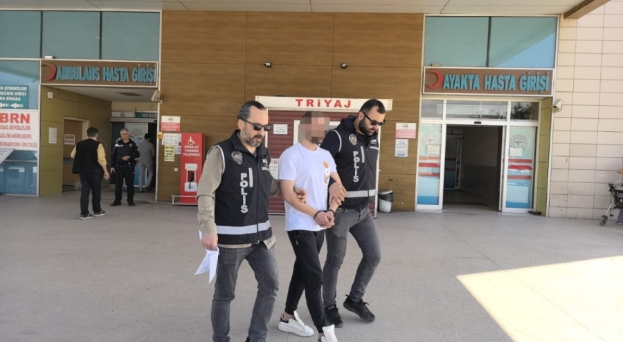 Kuyumcuya sahte altın satıp dolandıran şüpheli yakalandı