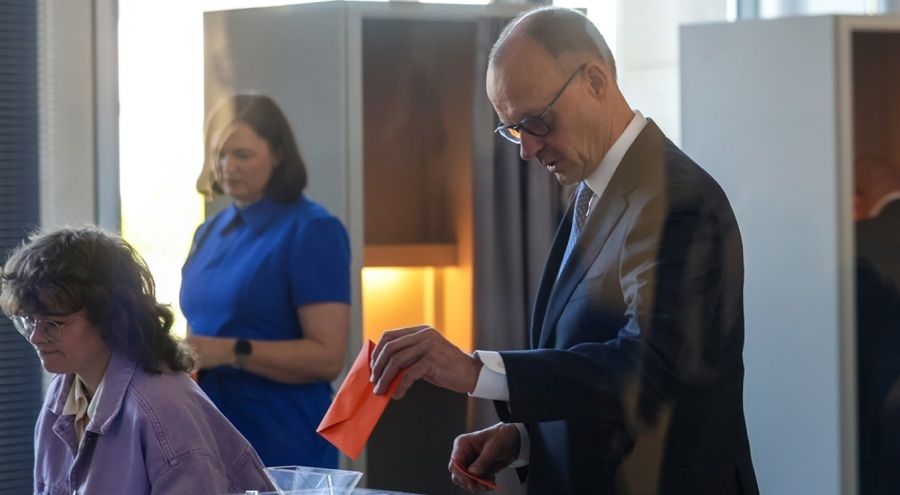 Almanya'da ilk: Friedrich Merz ilk turda başbakan seçilemedi