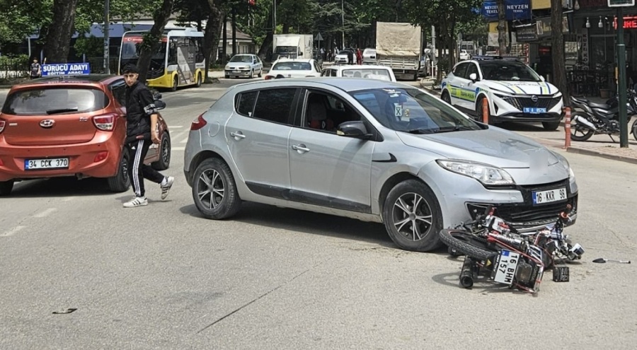 Bursa'da otomobille motosiklet çarpıştı: 1 yaralı