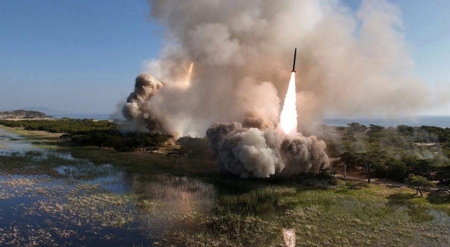 Kuzey Kore nükleer karşı saldırı senaryosu çerçevesinde füze tatbikatı yaptığını duyurdu