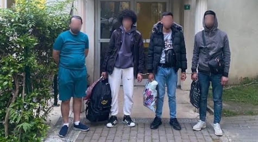 Bursa'da kaçak göçmen operasyonu : 1 organizatör 4 kaçak göçmen yakalandı