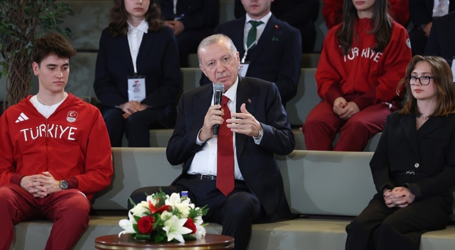 Cumhurbaşkanı Erdoğan: "Terörsüz Türkiye kavşağını inşallah suhuletle döndükten sonra Türkiye Yüzyılı menziline çok daha hızlı ulaşacağız"