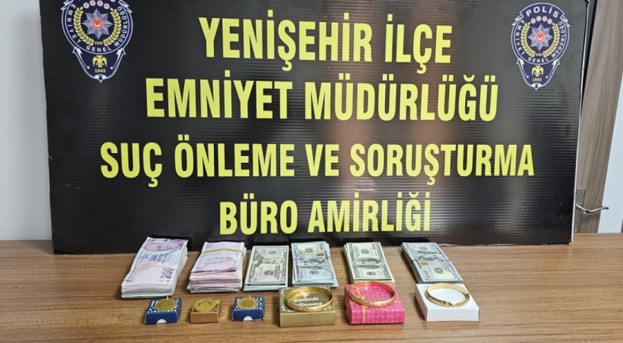 Bursa'da Kocasından altınları saklamak için hırsızlık süsü verdi