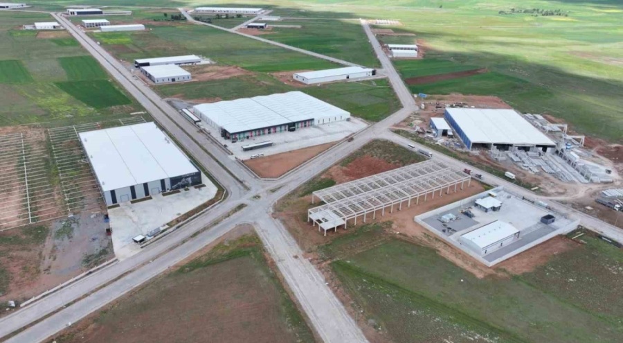 Yatırımın yeni rotasında 12 fabrika üretime geçti, 37 fabrikanın inşaatı sürüyor