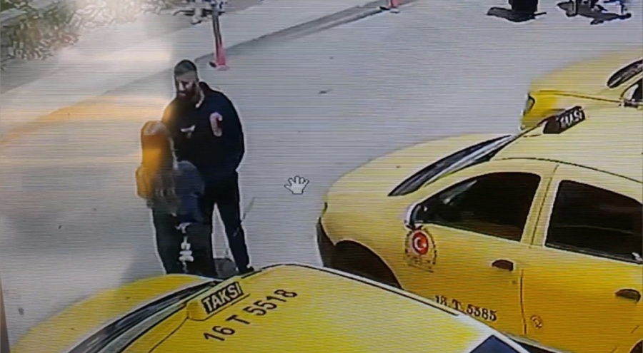 Bursa'da Eski nişanlısını sokak ortasında silahla vurdu