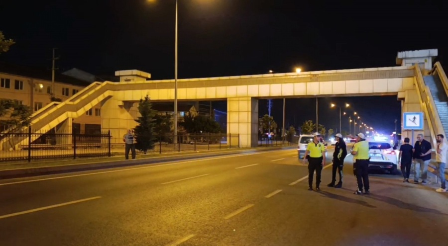 Bursa'da Üst geçidi kullanmayan kadın otobüsün çarpmasıyla ağır yaralandı