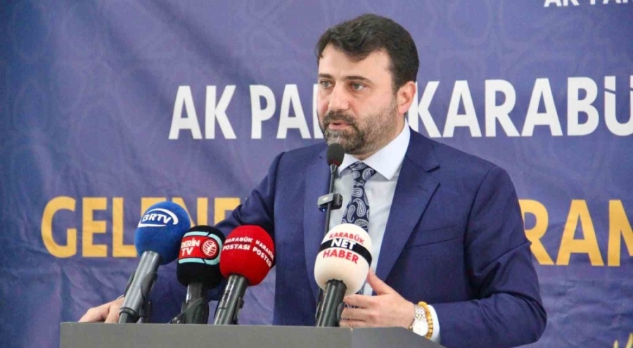 AK Parti Genel Sekreter Yardımcısı Şahin'den yeni anayasa açıklaması