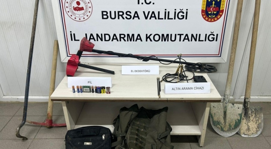 Bursa'da defineci operasyonu