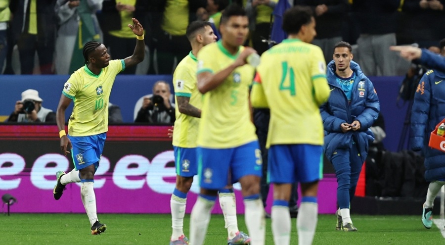 Brezilya seriyi bozmadı: 2026 Dünya Kupası'na katılım garantilendi