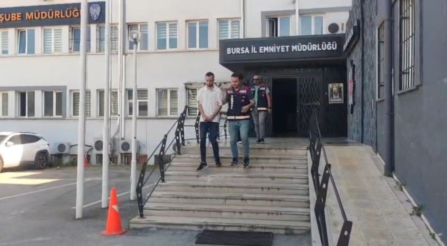 Bursa'da 700 bin liralık "Altın dolandırıcılığı": 2 şüpheli tutuklandı