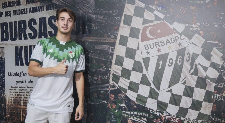 Vakıfköy'den Bursaspor A takımına 4 imza