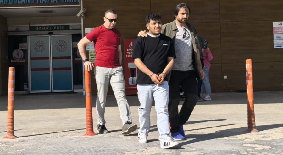 Arkadaşını bıçaklayan şüpheli polis ekiplerince yakalandı