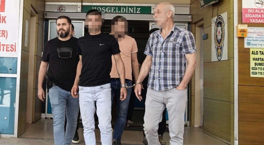 Bursa'da Cinayet zanlısı okey oynarken yakalandı