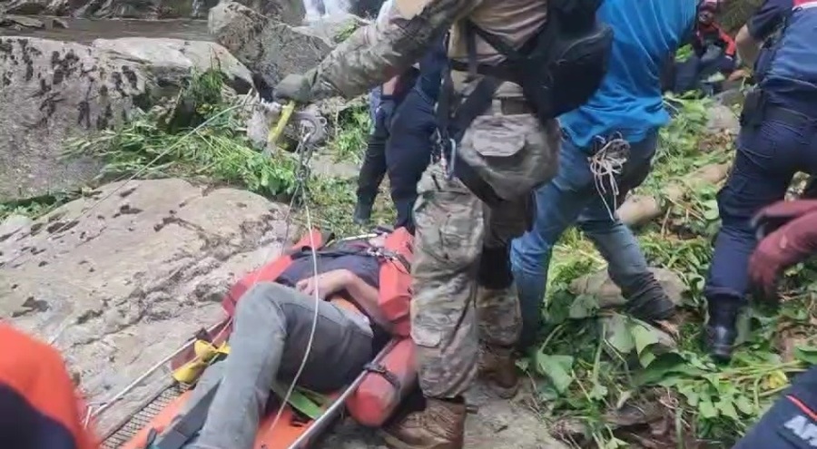 Protez ayağı çıkınca Uludağ eteklerinde mahsur kaldı