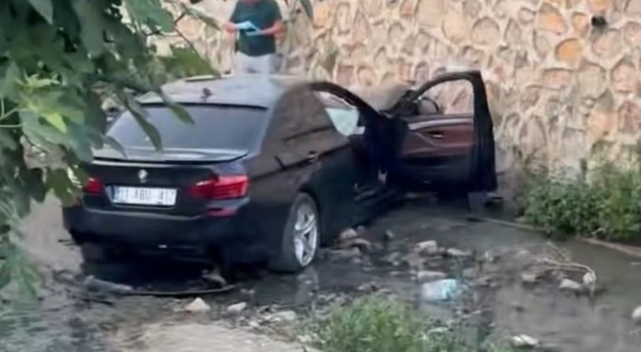 Bursa'da Su kanalında otururken aracın altında kalan çocuk hayatını kaybetti