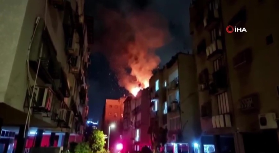 İran, İsrail'in Holon kentini hedef aldı