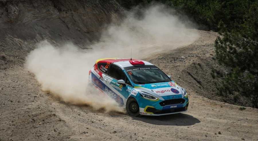 Dünyadaki İlk ve Tek Engelli Kadın Ralli Pilotundan Çifte Podyum