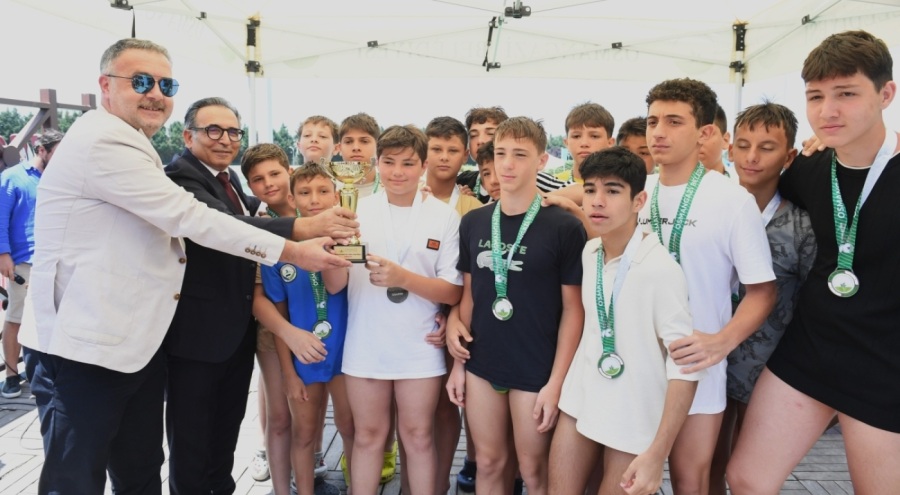 Osmangazi'de 2 Gün Boyunca Sutopu Festivali Heyecanı Yaşandı