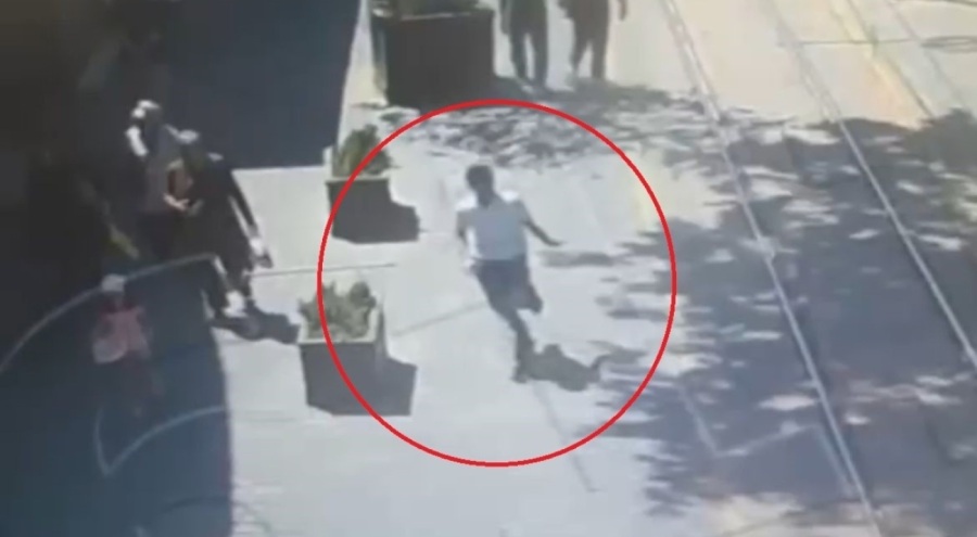 100 bin liralık telefonu çaldı, polisle burun buruna gelince kovalamaca başladı