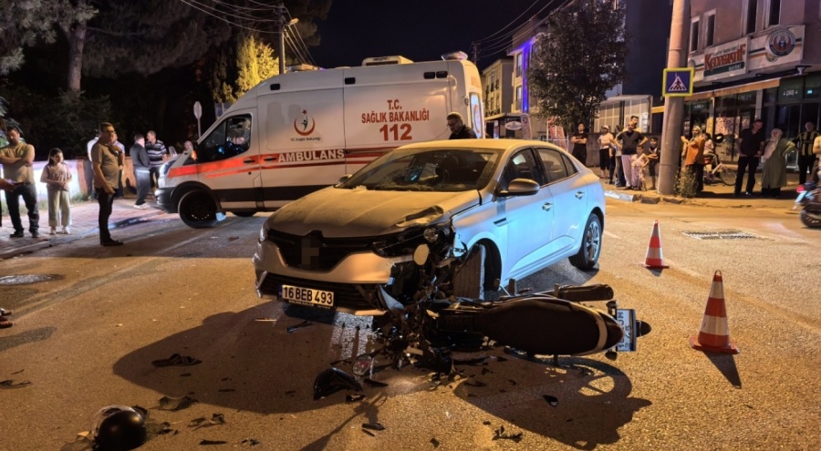 Otomobil ile motosiklet çarpıştı: 1 ağır yaralı