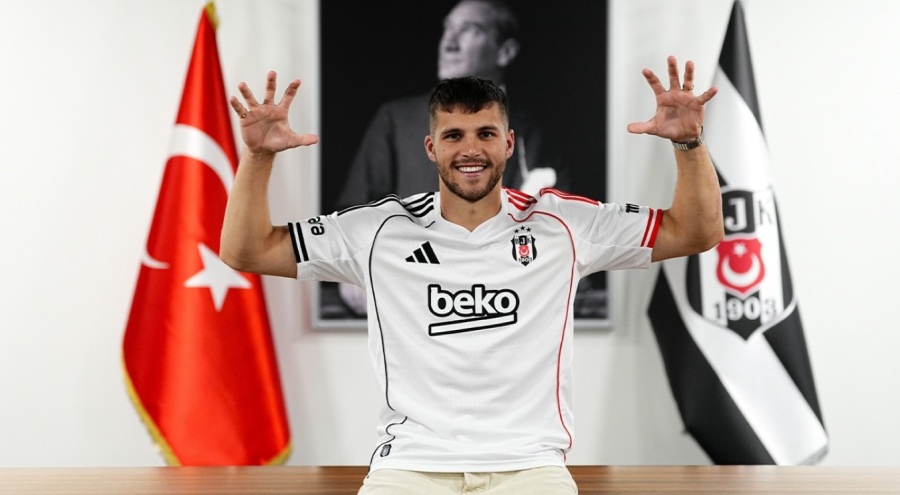 Beşiktaş, David Jurasek'i kadrosuna kattı