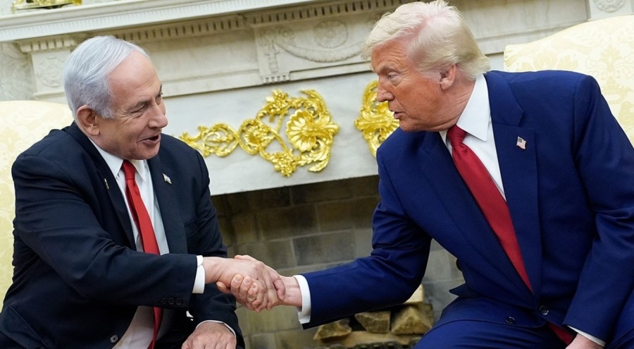 İsrail medyası: "Netanyahu, pazartesi günü Trump ile görüşmek üzere Washington'a gidecek"