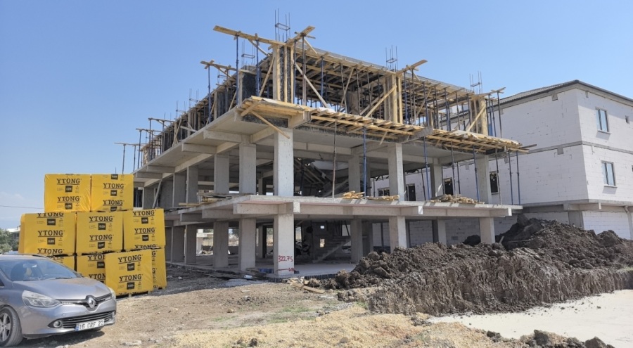 Bursa'da inşaatın 3. katından düşen işçi hayatını kaybetti