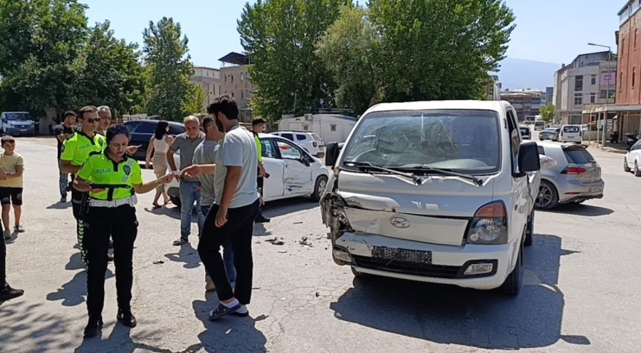 Bursa'daki kazada çocuklar ölümden döndü