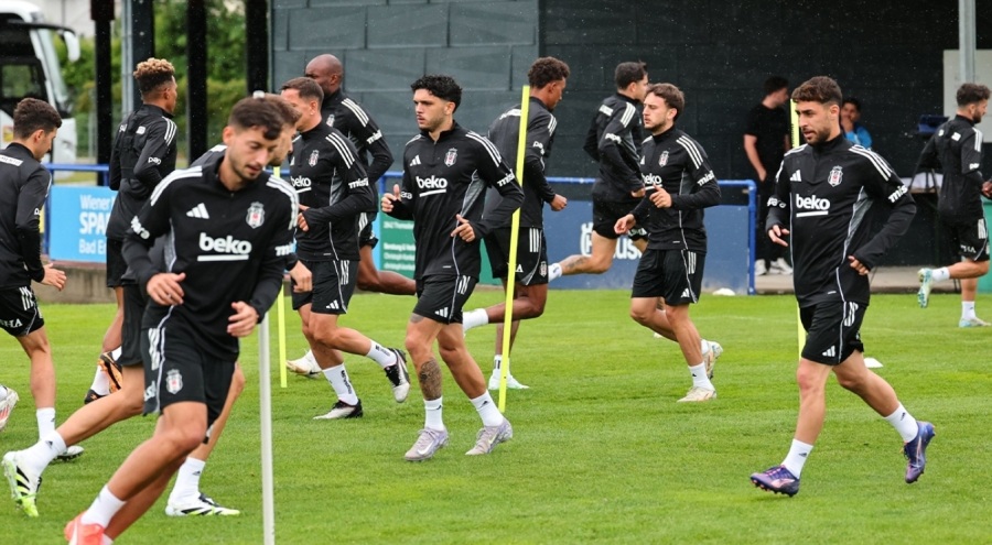 Beşiktaş, yeni sezon hazırlıklarını sürdürdü