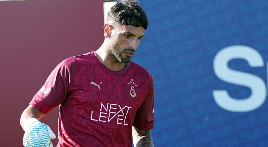 Galatasaray hazırlıklarını çift idman yaparak sürdürdü