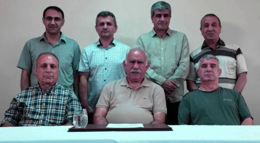 Öcalan'ın silah bırakma çağrısı yaptığı videolu mesaj dünya basınında