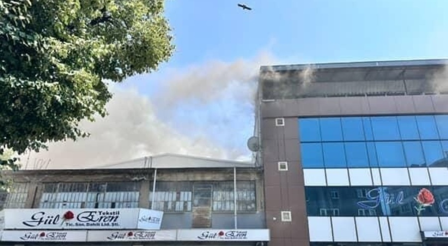 Bursa'da Yangına müdahale eden itfaiye ekiplerine saldırdılar