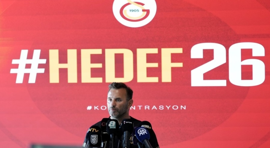 Okan Buruk: "Umarım Osimhen transferi kısa sürede biter"