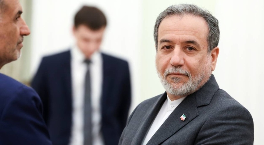 İran: "Uranyum zenginleştirme faaliyetlerimizi sahip olduğumuz haklar doğrultusunda yürütüyoruz"