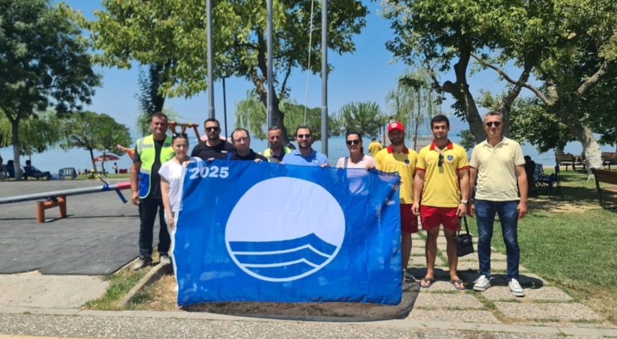 Bursa sahillerinde 'Mavi Bayrak' dalgalanıyor