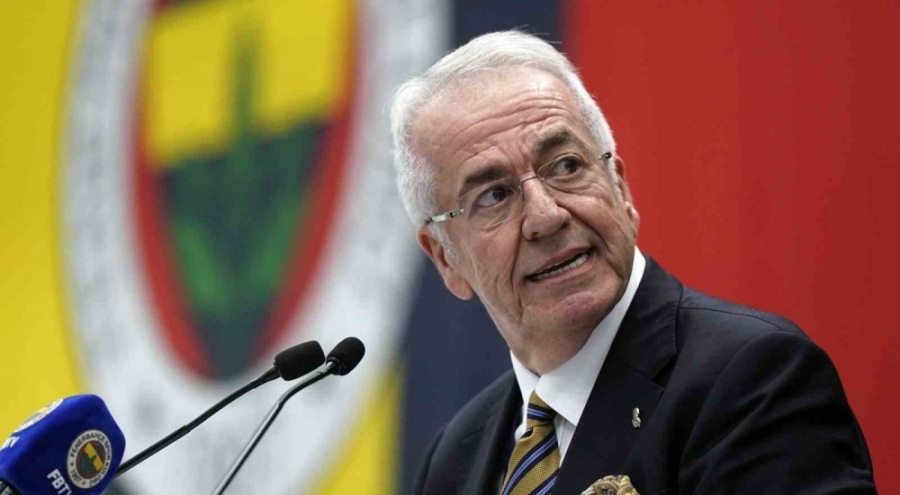 Fenerbahçe'de Erol Bilecik, görevinden istifa etti