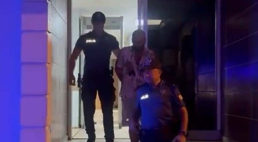 Bursa'da 34 yıl cezası bulunan şahıs ruhsatsız silahla yakalandı