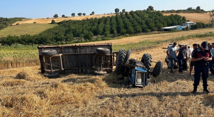 Devrilen traktörün altında kalan kişi hayatını kaybetti