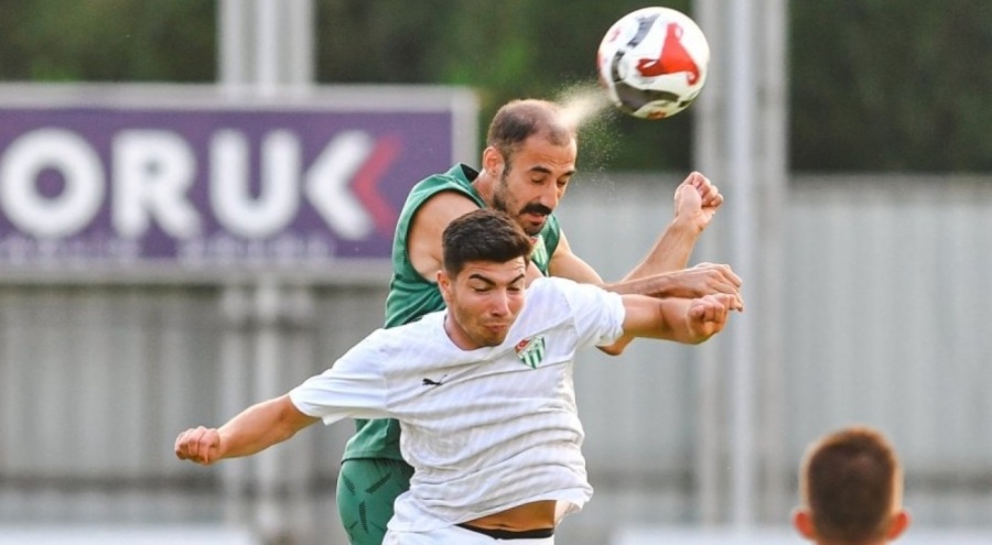 Bursaspor hazırlık maçında U19'u mağlup etti