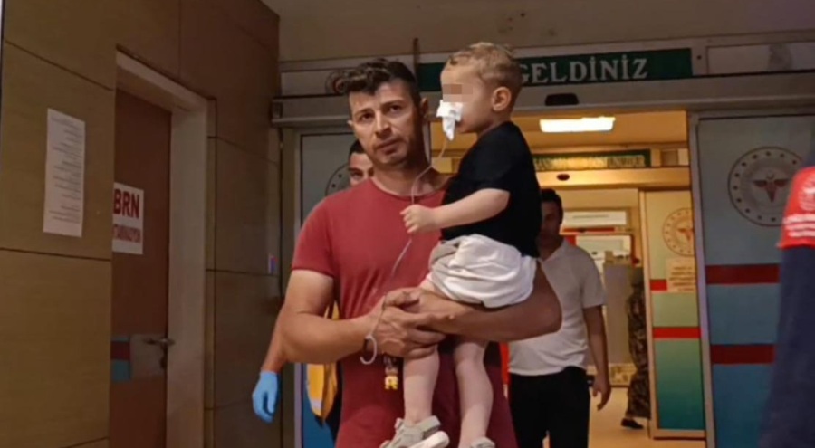 İlaçları şeker sanıp yutan 2 yaşındaki çocuk hastanelik oldu