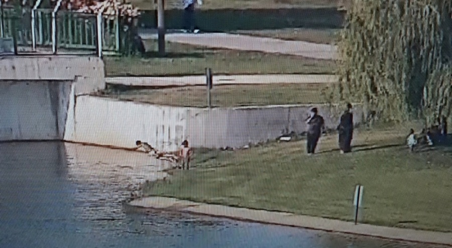 1,5 yaşındaki çocuğu ölümden kurtaran güvenlikçiye başkandan ödül