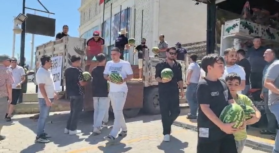 Bedava karpuzu duyan geldi