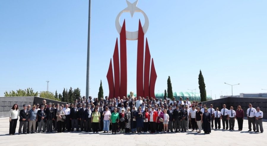 Bursa'da Kıbrıs Barış Harekâtı'nın 51. yıl dönümü töreni