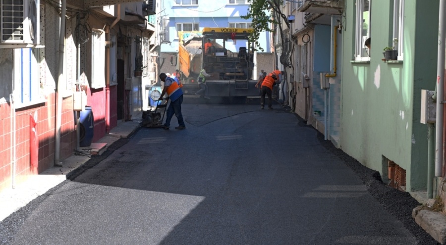 Osmangazi'nin Yollarında Yoğun Asfalt Mesaisi