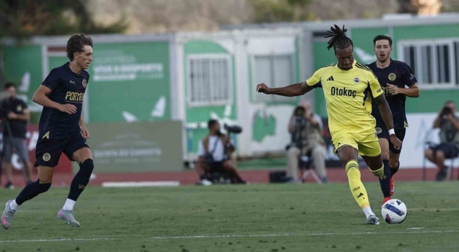 Hazırlık maçı: UD Leiria: 0 - Fenerbahçe: 2